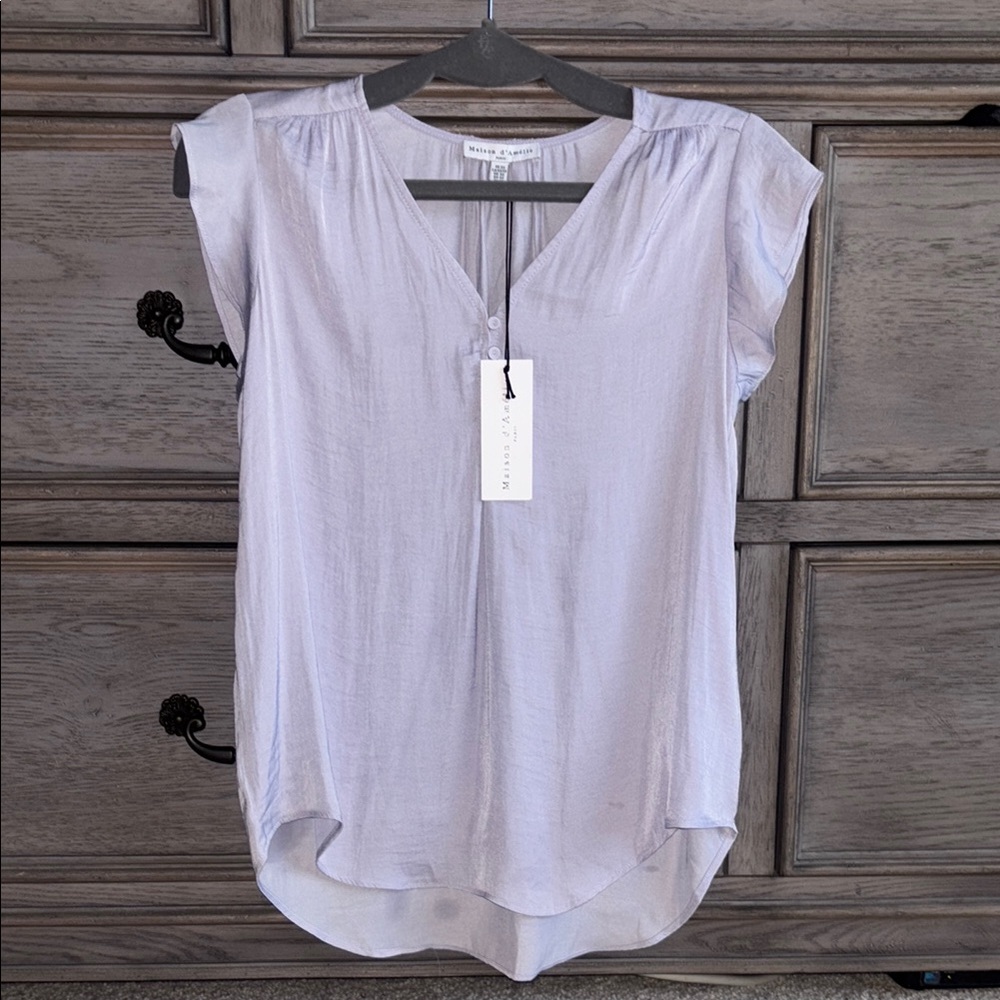 Women's Light Purple Top